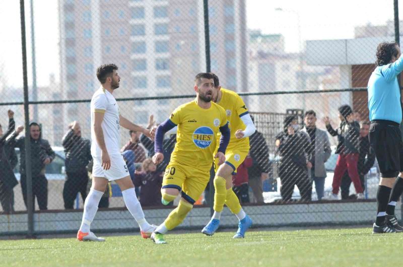 Hem şampiyon, hem de gol kralı
