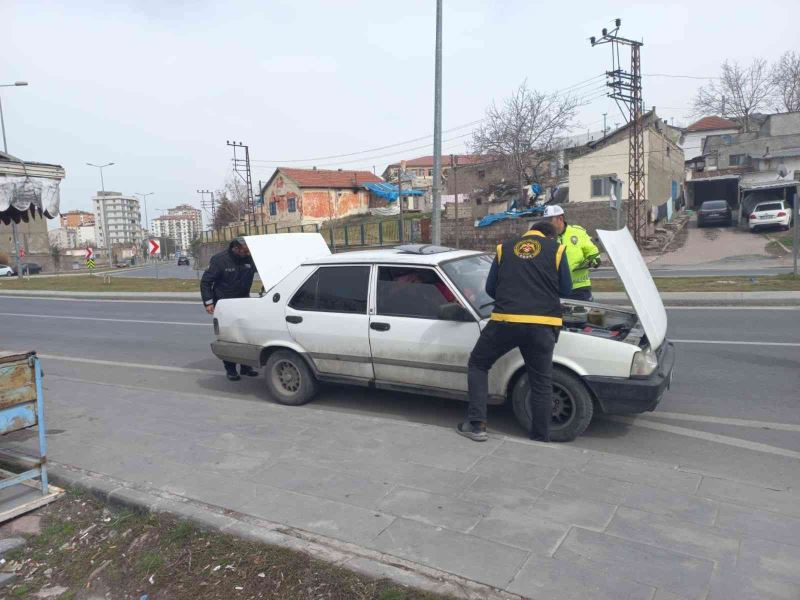 Oto hırsızlığının önlenmesi için uygulama yapıldı
