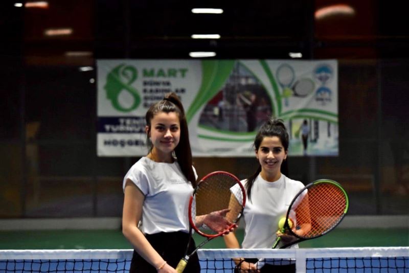 Büyükşehir Spor A.Ş.’den kadınlara özel tenis turnuvası

