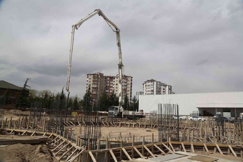 Büyükşehir ile hayırsever işbirliğinde yapılacak caminin temeli atıldı
