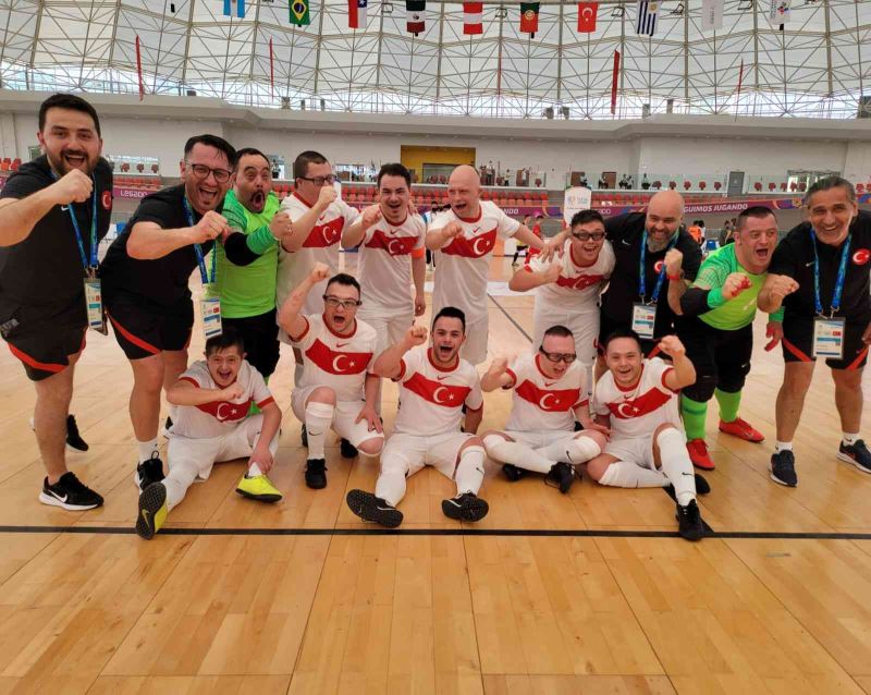 Down Sendromlu Futsal Milli Takımı, Dünya Şampiyonası’nda
