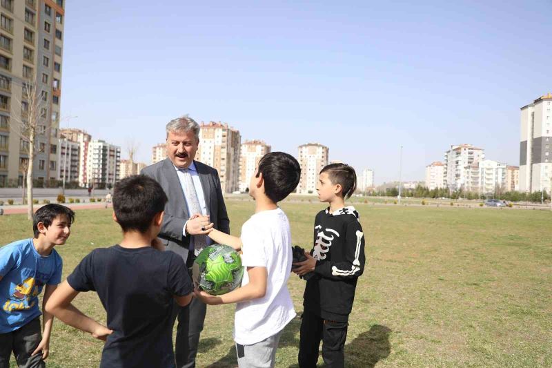 Melikgazi’den ilk orucunu tutan çocuklara özel iftar
