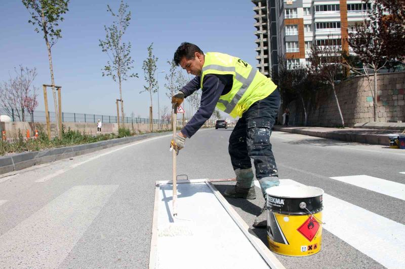 Talas’ın yollarına güven ve konfor çizgileri
