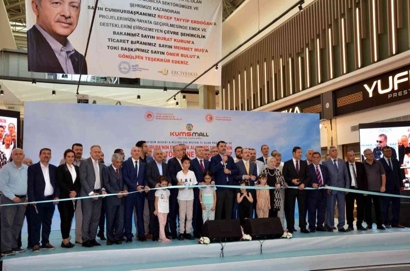 KUMSMALL AVM’nin resmi açılışını Cumhurbaşkanı Erdoğan yaptı
