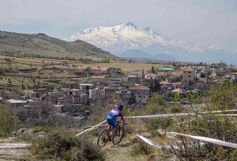 Erciyes Uluslararası Dağ Bisikleti Yarışları başlıyor
