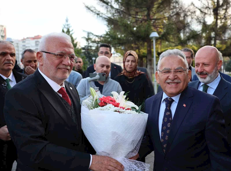AK Parti Genel Başkan Vekili Elitaş’tan Büyükkılıç’a ziyaret

