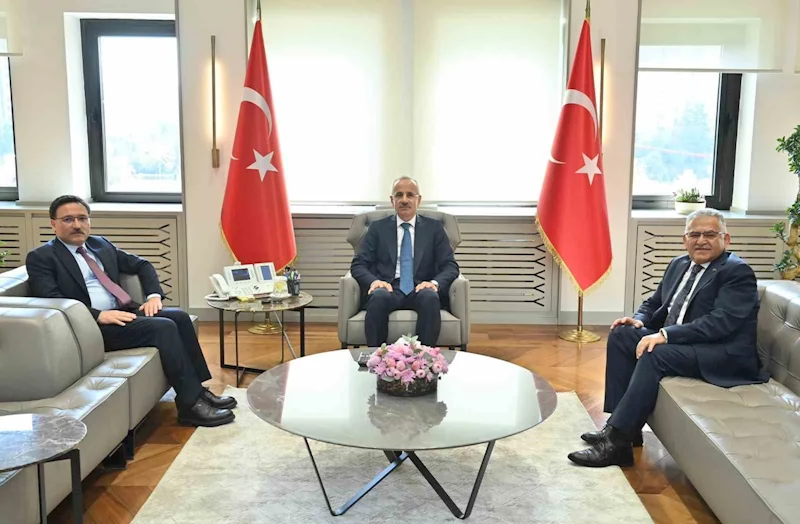 Vali Çiçek ve Başkan Büyükkılıç’tan Bakan Uraloğlu’na ziyaret
