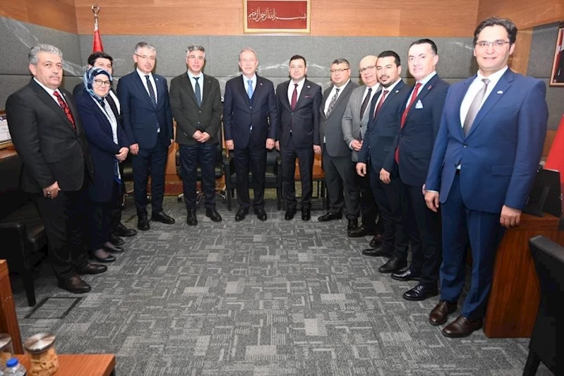 Kayseri OSB yönetimi, Mustafa Elitaş, İsmail Özdemir ve Kayseri milletvekillerini Ankara’da ziyaret etti
