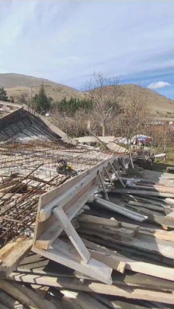 Kayseri’de inşaat halindeki binada göçük: 3 yaralı

