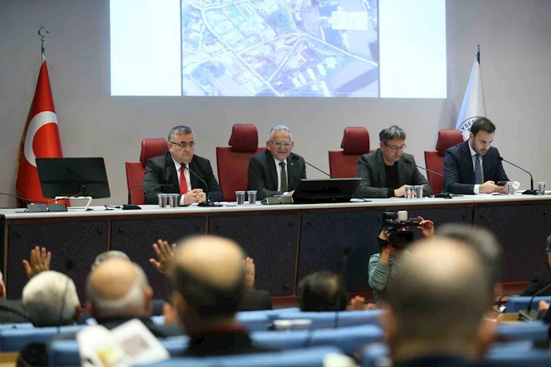 Büyükşehir Belediye Meclisinde 72 madde karara bağlandı
