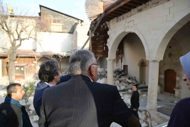 Kayseri Büyükşehir, Kahramanmaraş’taki tarihi camiyi restore edecek
