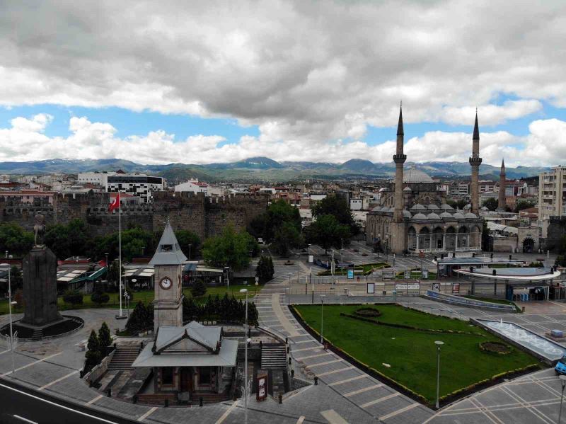 Kayseri; ’Genel Hayatı Etkinlik Kararı Olan İller’ İçerisine Girdi
