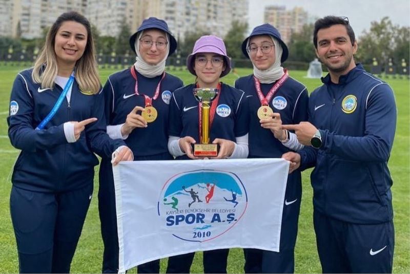 Başkan Büyükkılıç’tan Türkiye Şampiyonu, Kayseri’nin gururu okçulara tebrik
