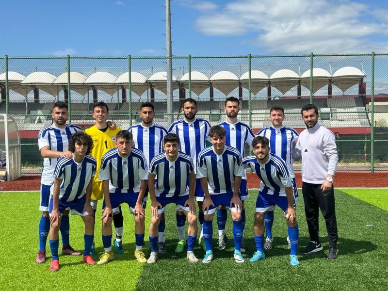 ERÜ Futbol Takımı Süper Lig’e yükseldi
