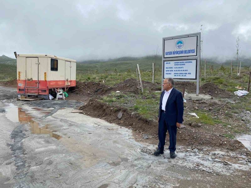 Başkan Büyükkılıç’tan Erciyes’te jeotermal sondaj incelemesi
