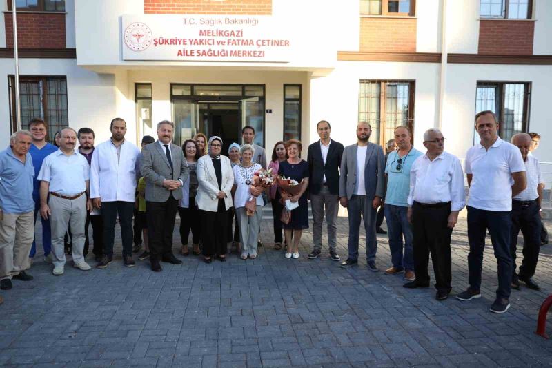 Şükriye Yazıcı ve Fatma Çetiner Aile Sağlığı Merkezi ve Kapalı Pazaryeri Hizmete Açıldı
