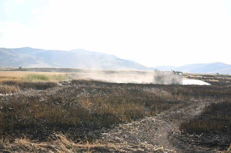 Develi’de anız yangını: Hububat ekili 140 dekar alan yandı
