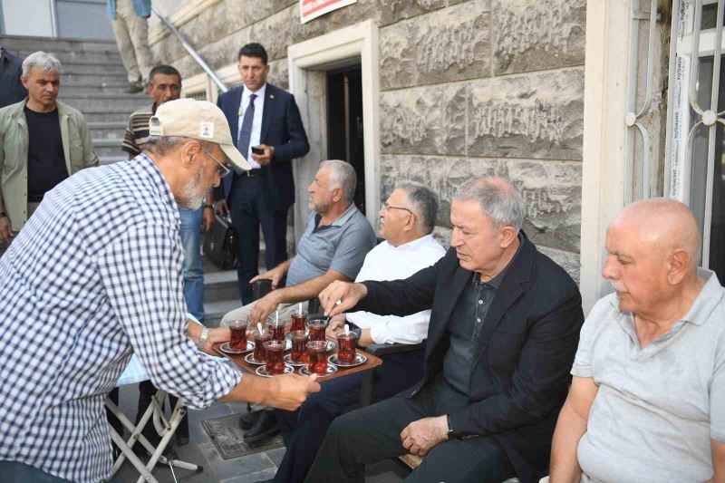 Akar ve Büyükkılıç İldem’de Vatandaşlarla Buluştu
