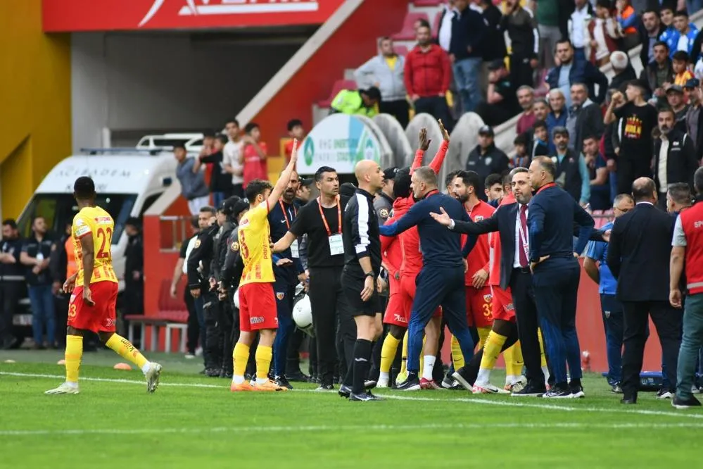 Süper Lig: Kayserispor: 1 - Konyaspor: 1 (İlk yarı)