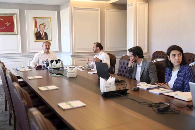Başkan Palancıoğlu proje değerlendirme toplantısı düzenledi
