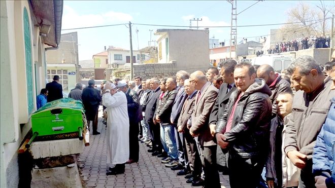 Kayseri´deki kazada ölen öğrenci son yolculuğuna uğurlandı