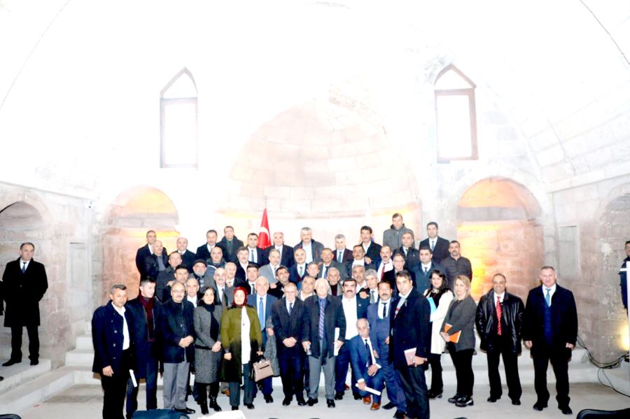 Vali Günaydın Talas’ta Muhtarlarla Bir Araya Geldi 