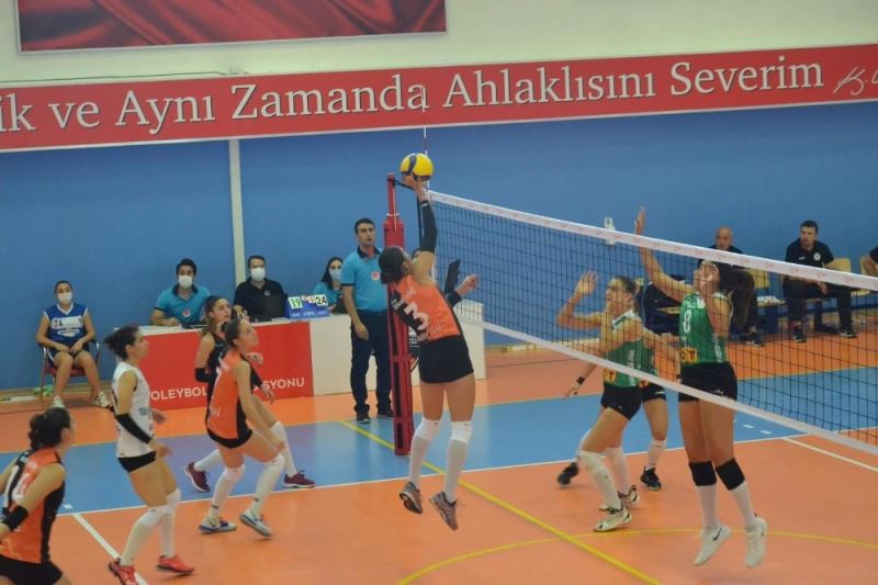 OSB Teknik Koleji 4 haftada 1 maç oynadı
