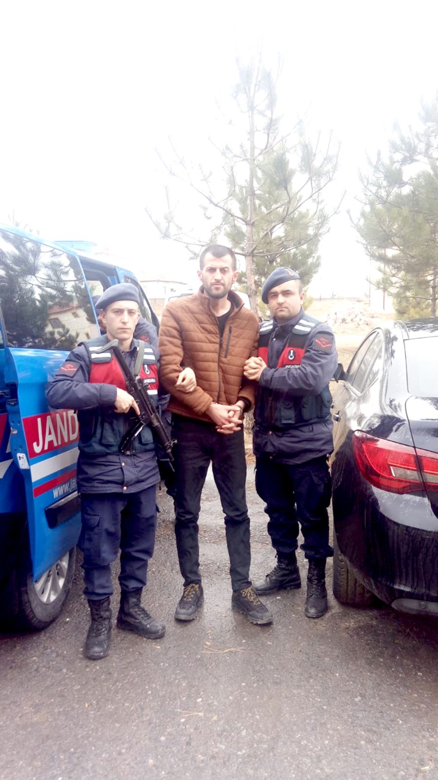 Yabancı uyruklu kadını öldüren 2 zanlı tutuklandı 