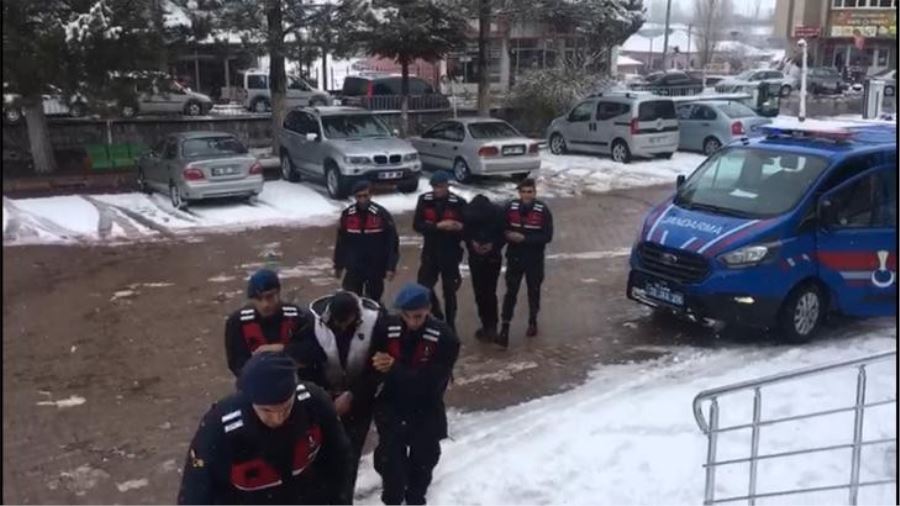 Jandarmadan hırsızlık operasyonu: 2 tutuklama