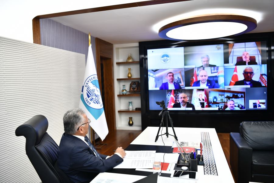 BAŞKAN BÜYÜKKILIÇ İŞ DÜNYASIYLA