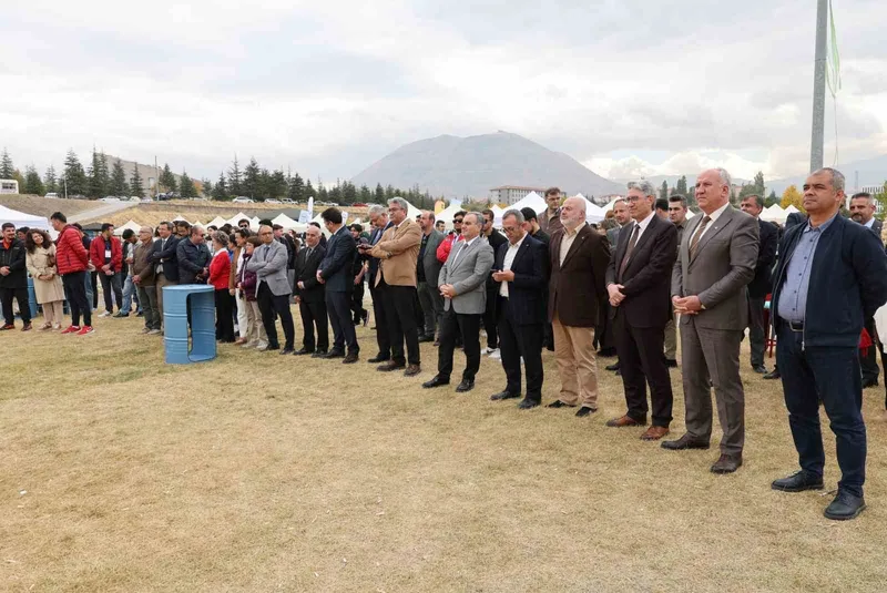 ERÜ’de ‘Spor Dostu Evim Kampüs Günleri’ etkinliği düzenlendi
