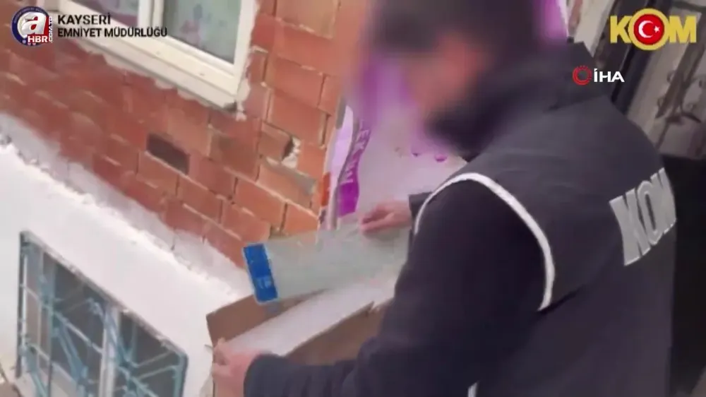 Plaka sahtecileri yakalandı