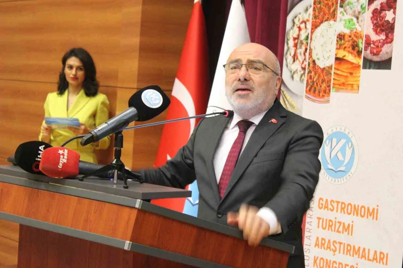 KAYÜ Rektörü Prof. Dr. Karamustafa: 