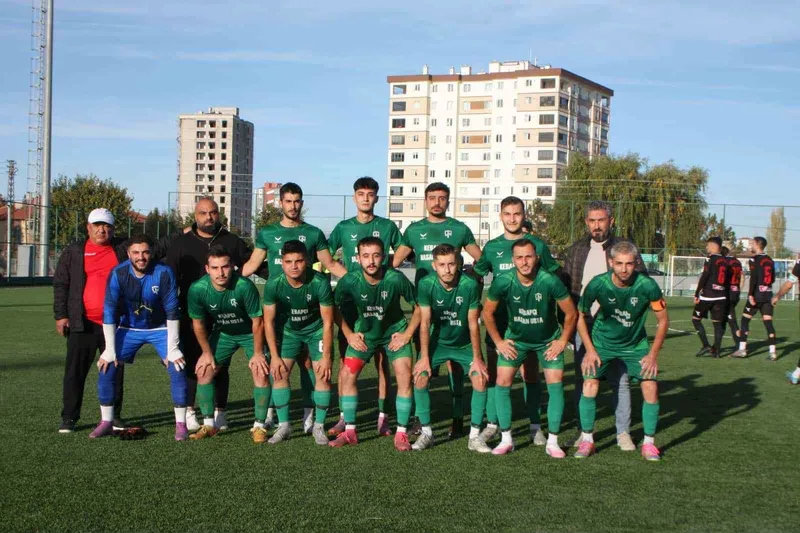 Argıncıkspor geriden gelerek kazandı
