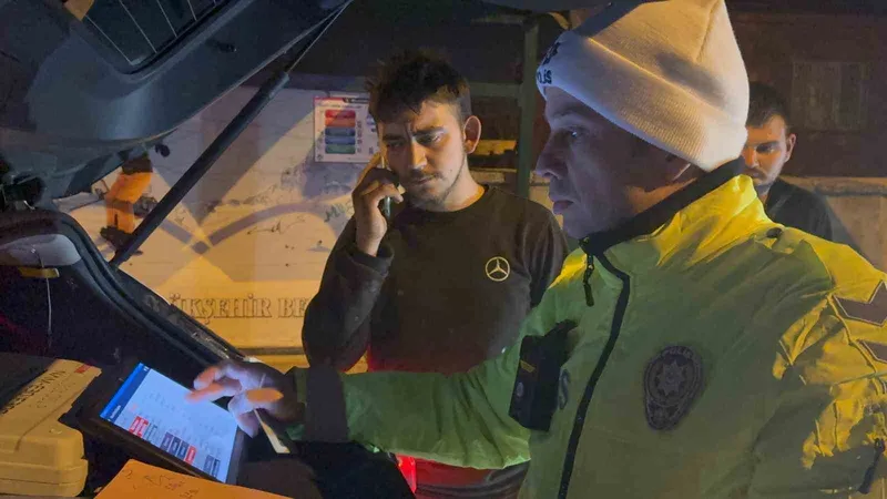 Kayseri’de ehliyetsiz oto tamircisi, araç sahibinden habersiz test sürüşüne çıktı
