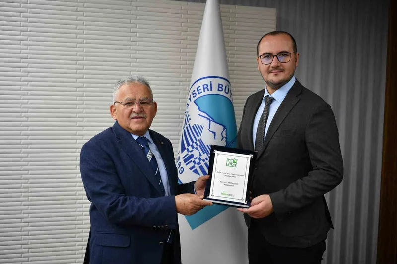 Kayseri’ye ’En iyi Tarihi Alan Dönüşümü Yapan Belediye ödülü
