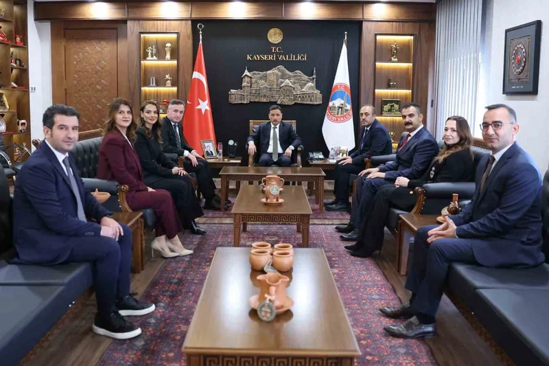 Vali Çiçek; eğitimcileri kabul etti
