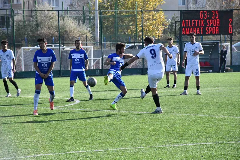 Kayseri Atletikspor kazandı, lider oldu
