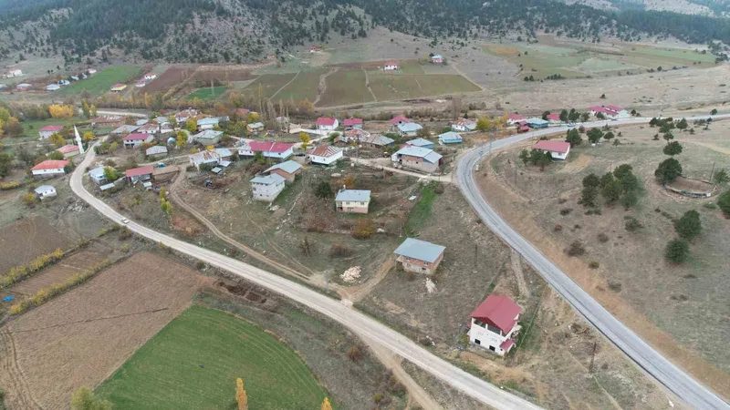 Başkan Büyükkılıç’tan Yahyalı’ya 51 milyon TL’lik ulaşım yatırımı
