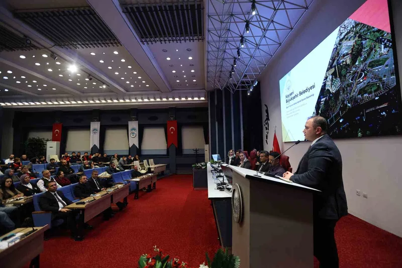 Büyükşehir’den vatandaş başvuru süreçleri için değerlendirme toplantısı
