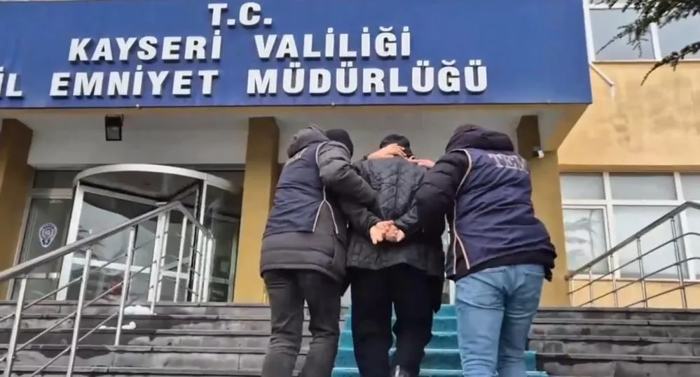 Kayseri’de FETÖ operasyonu: Eski Boydak Holding Genel Müdürü gözaltına alındı