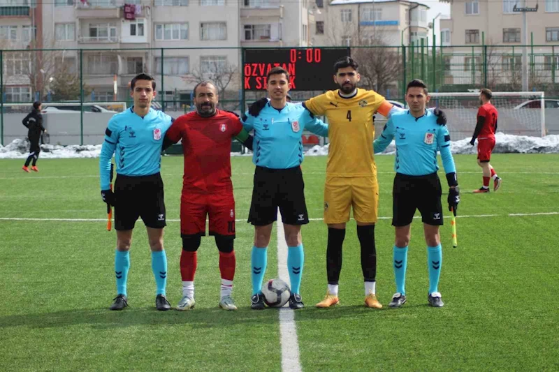 Kocasinan Şimşekspor galibiyetle başladı
