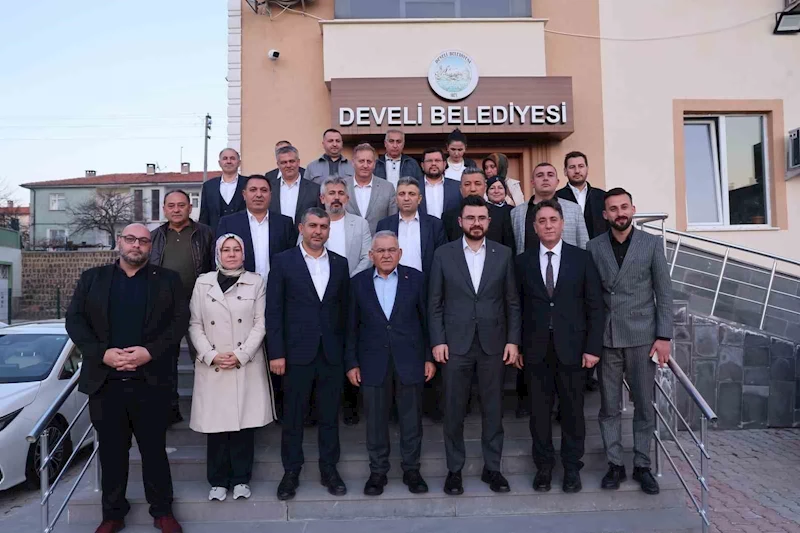 AK Parti’den Develi’ye ziyaret
