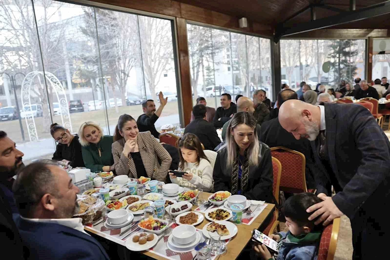 Başkan Çolakbayrakdar: Kocasinan’a değer katmaya devam edeceğiz