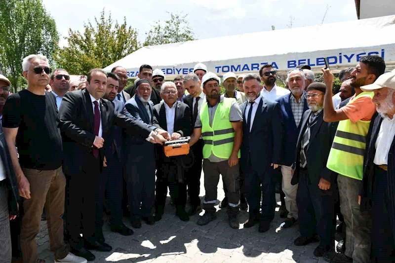 Salihler Camii’nin temeli atıldı
