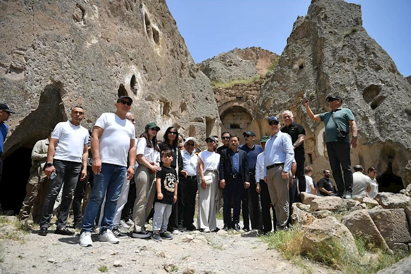 Kayseri protokolü Soğanlı Vadisi’nde buluştu
