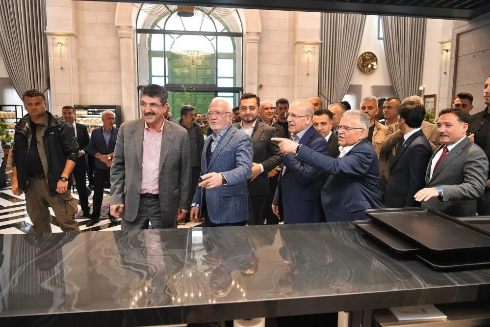 Başkan Büyükkılıç, Bakan Şimşek’e Mutfak Sanatları Merkezi’ni tanıttı