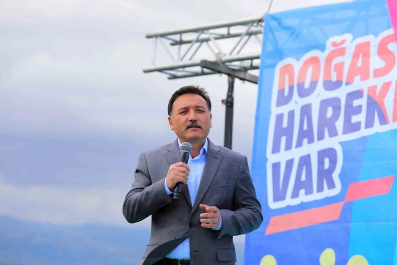 Vali Çiçek: 