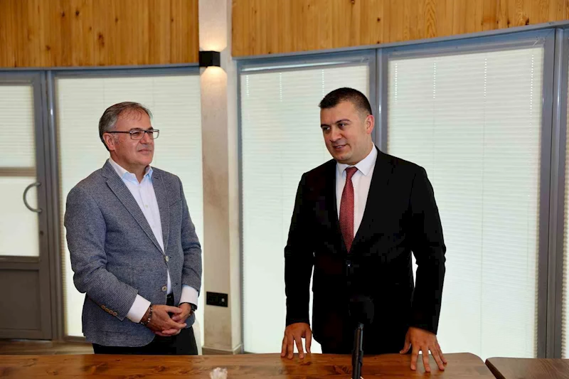 Başkan Özdoğan’dan Kaymakam Dertlioğlu’na veda ve teşekkür
