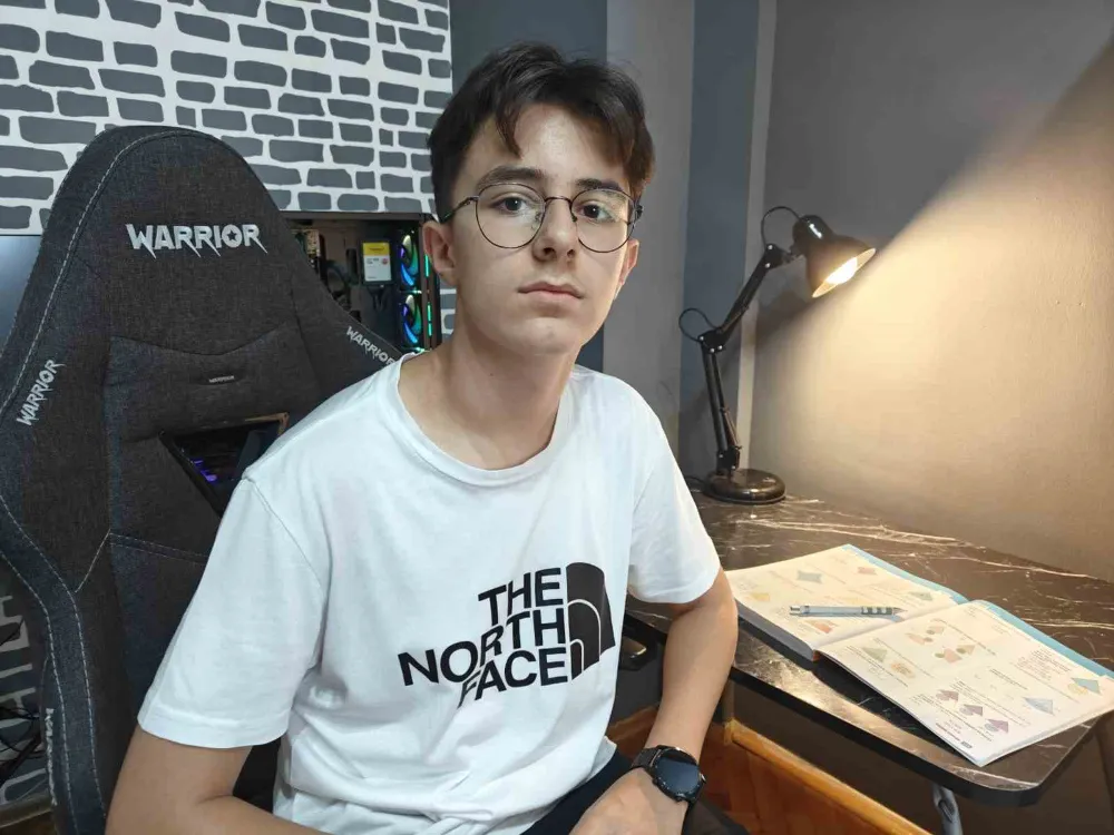 LGS’de tam puan alan Kaan Ağırbaş: 